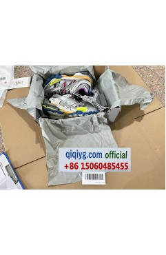 qiqiyg.com louis vuitton tote bag in empreinte leather taupe modern utility meets unmistakable craftsmanship 2026 quiet carryall