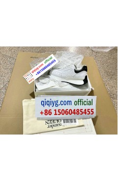 qiqiyg.com louis vuitton lv archlight high top sneaker blackwhite snake print leather with monogram detail 2026 dark luxury avant garde streetwear statement