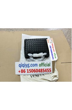 qiqiyg.com saint laurent ysl loulou small in quilted leather beige croc embossed clutch 2026 parisian elegance duo