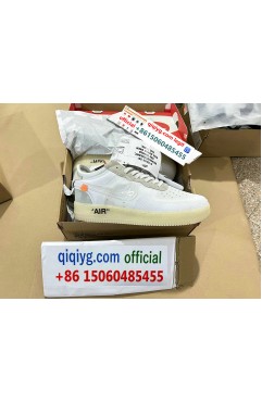 qiqiyg.com louis vuitton pochette metis black monogram empreinte leather 2026 old money aesthetic textured luxury trend