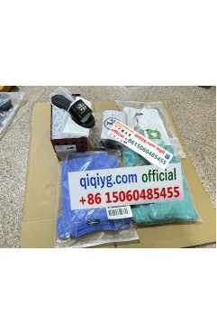 chanel classic caviar quilted black mini vanity case 2026