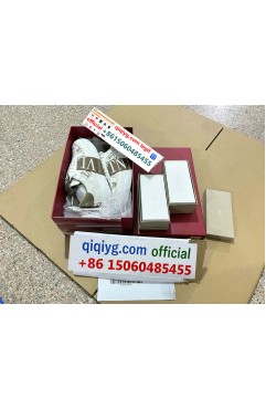 saint laurent monogramme black crossbody